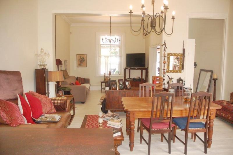 2 Bedroom Property for Sale in Gardens Western Cape